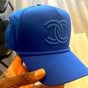 Royal blue SnapBack Culture Cutz hat